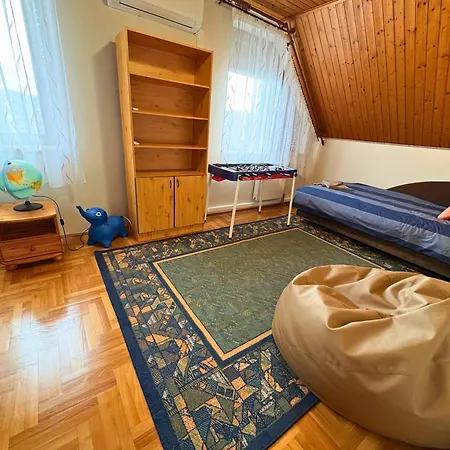 Rigodal Vendeghaz Guest house 3*
